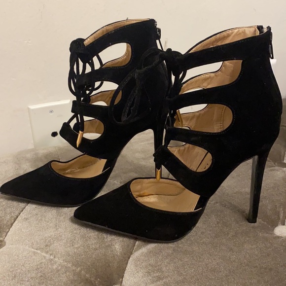 Shoe Republic Black Tie Heels - Picture 2 of 4